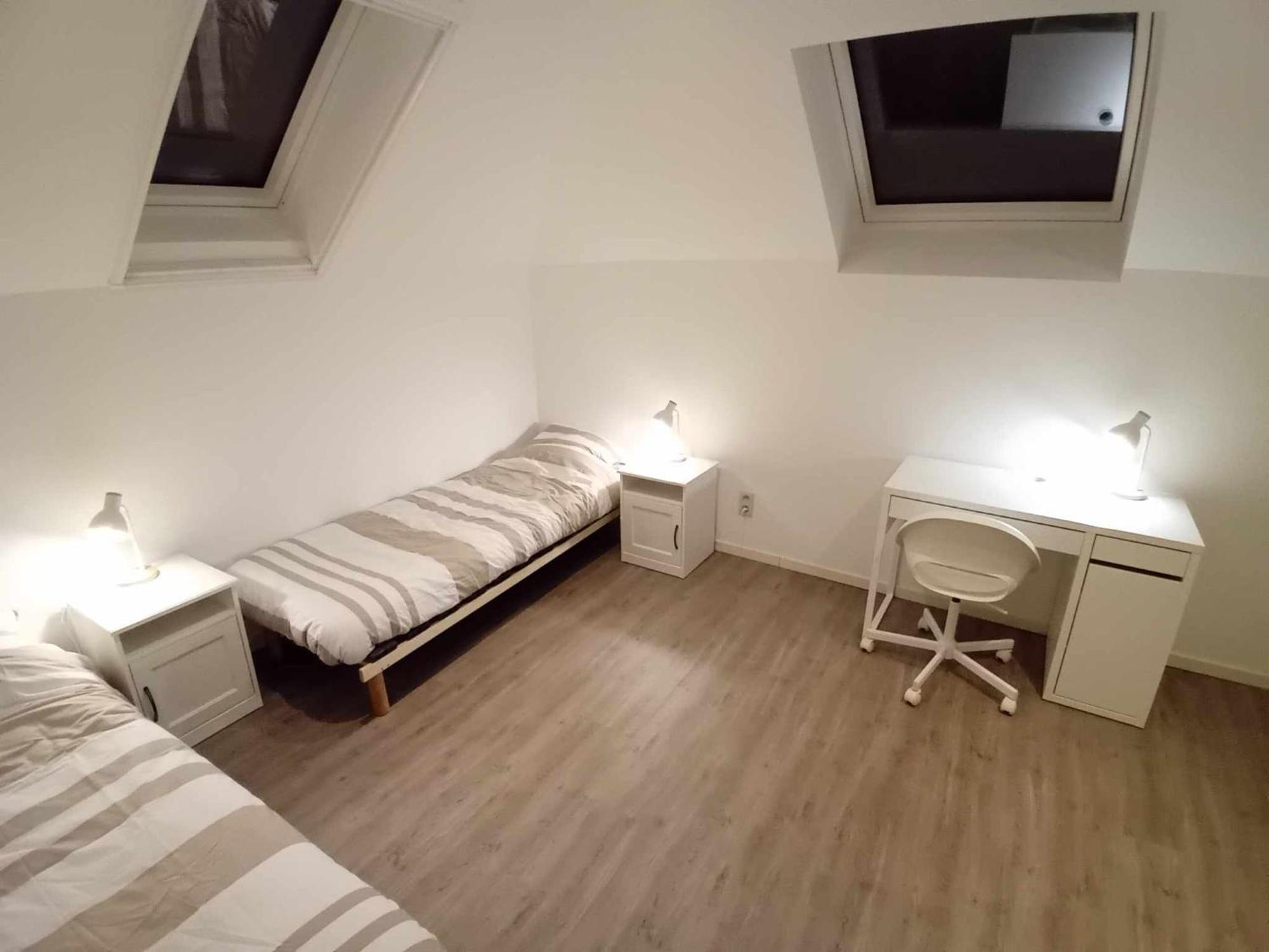 Leuze Escale Hotel ภายนอก รูปภาพ