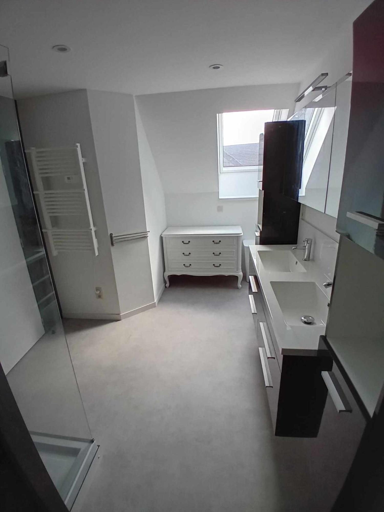 Leuze Escale Hotel ภายนอก รูปภาพ